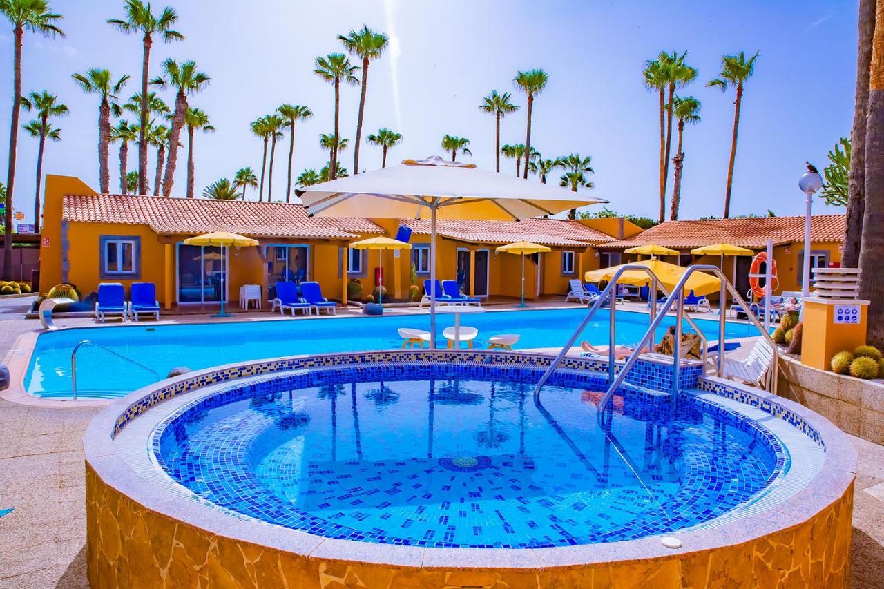 Bungalows Los Almendros - Exclusive Vacation Club Плая дел Инглес Екстериор снимка