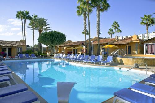 Bungalows Los Almendros - Exclusive Vacation Club Плая дел Инглес Екстериор снимка