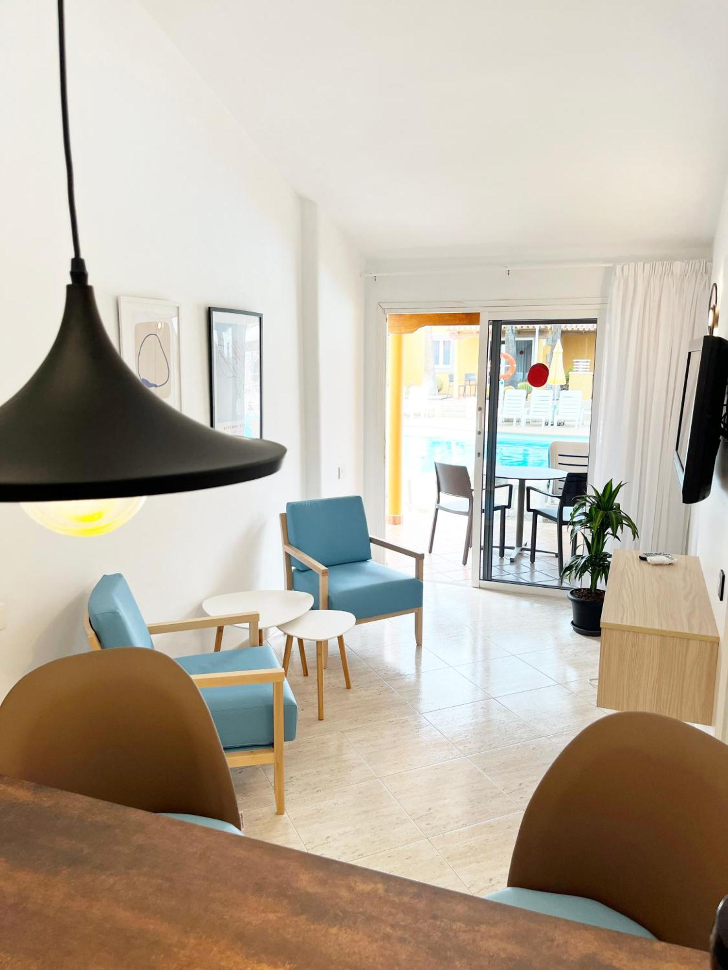 Bungalows Los Almendros - Exclusive Vacation Club Плая дел Инглес Екстериор снимка